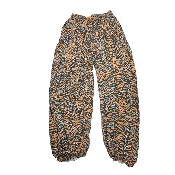 FLASH SALE NWOT Free People Movement Zephyr Patterned Parachute Balloon Pants s - Picture 2 of 14